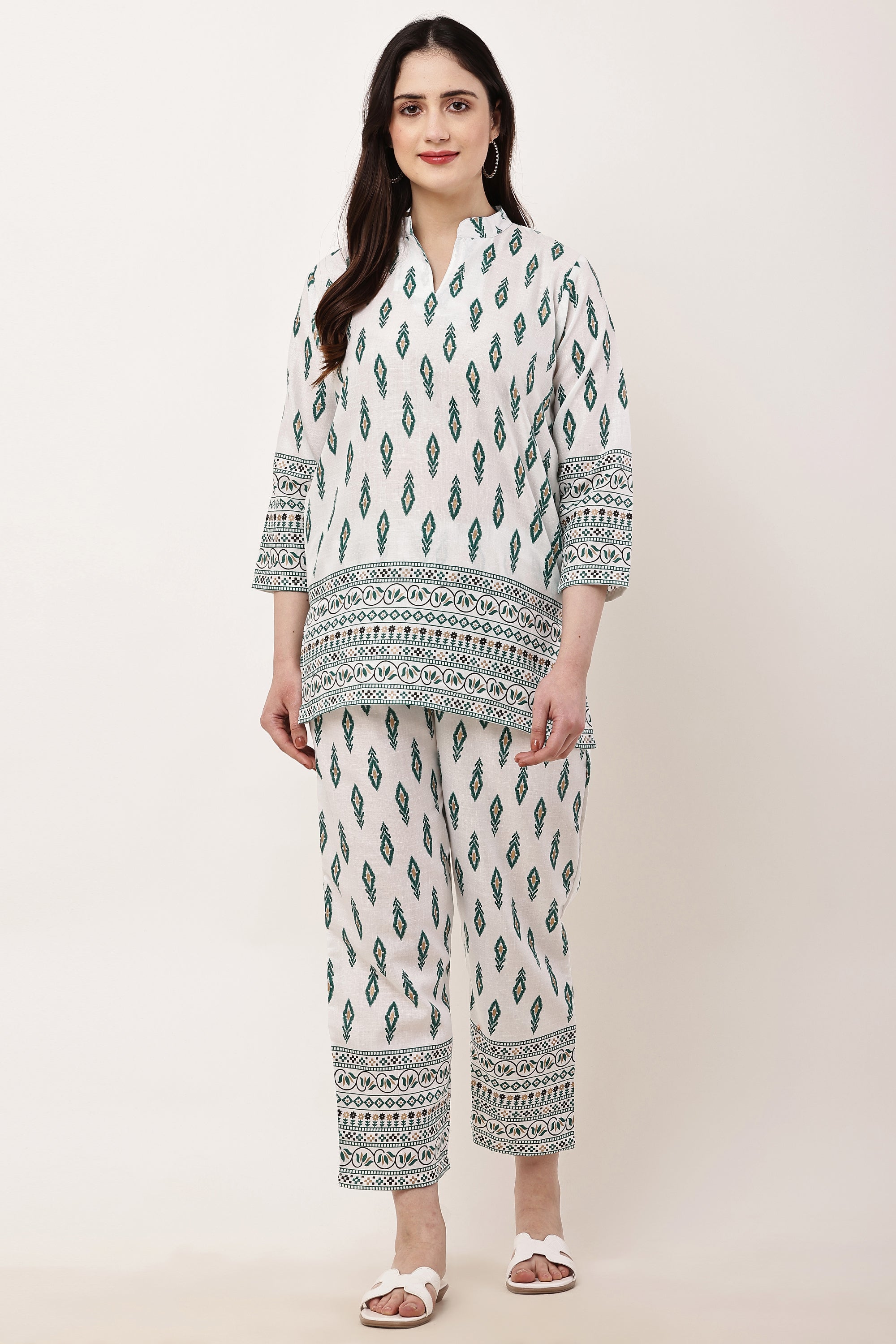 Elegant Green Leaf Print Kurta Pant Co-Ord Set