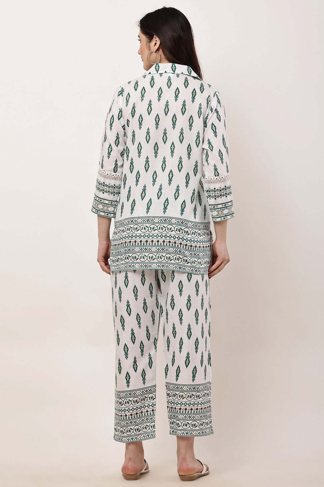 Elegant  Ethnic green  Printed Women’s Co-Ord Set