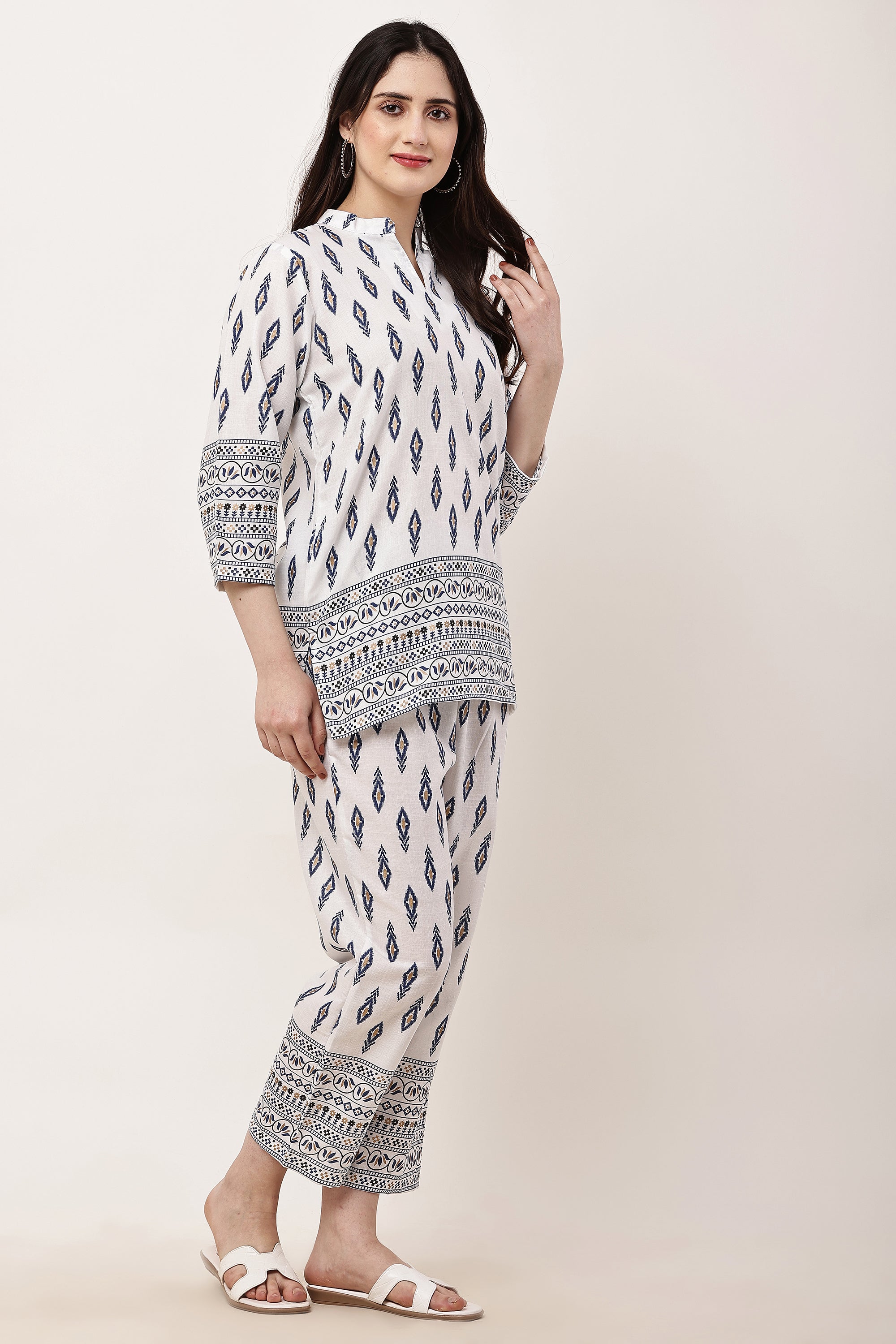 Elegant Indigo Ethnic Printed Women’s Co-Ord Set